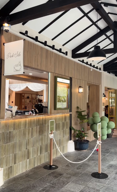 park-side-storefront