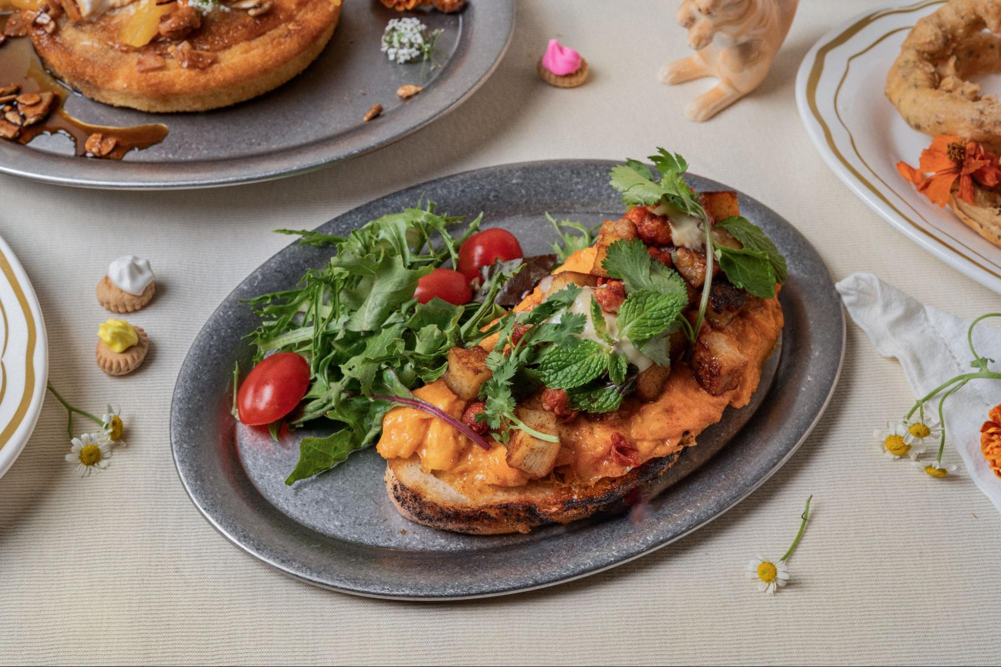 park-side-tikka-paneer-toast-establishment