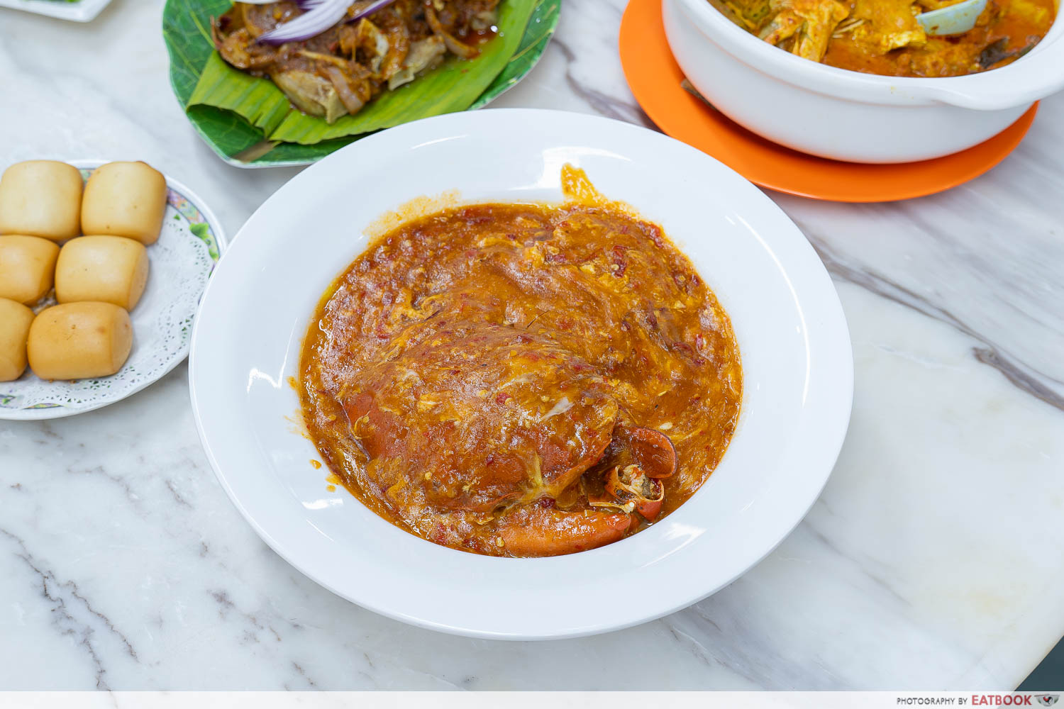 XH delicious seafood chilli crab