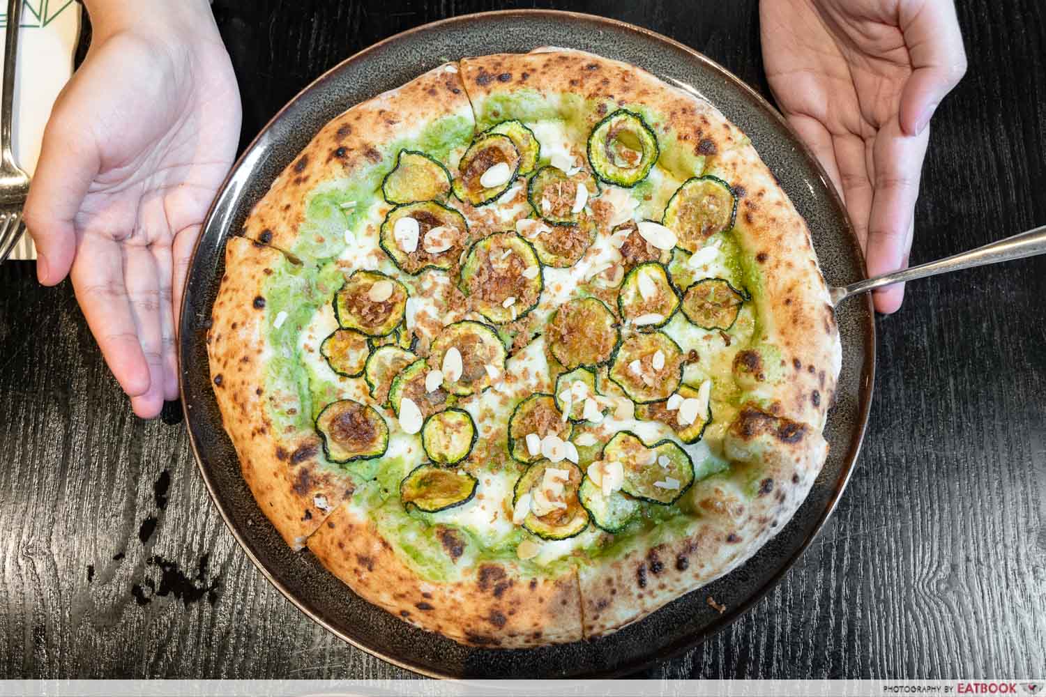 anto-pizza-e-apertivi-bottarga-alla-scapece-establishment