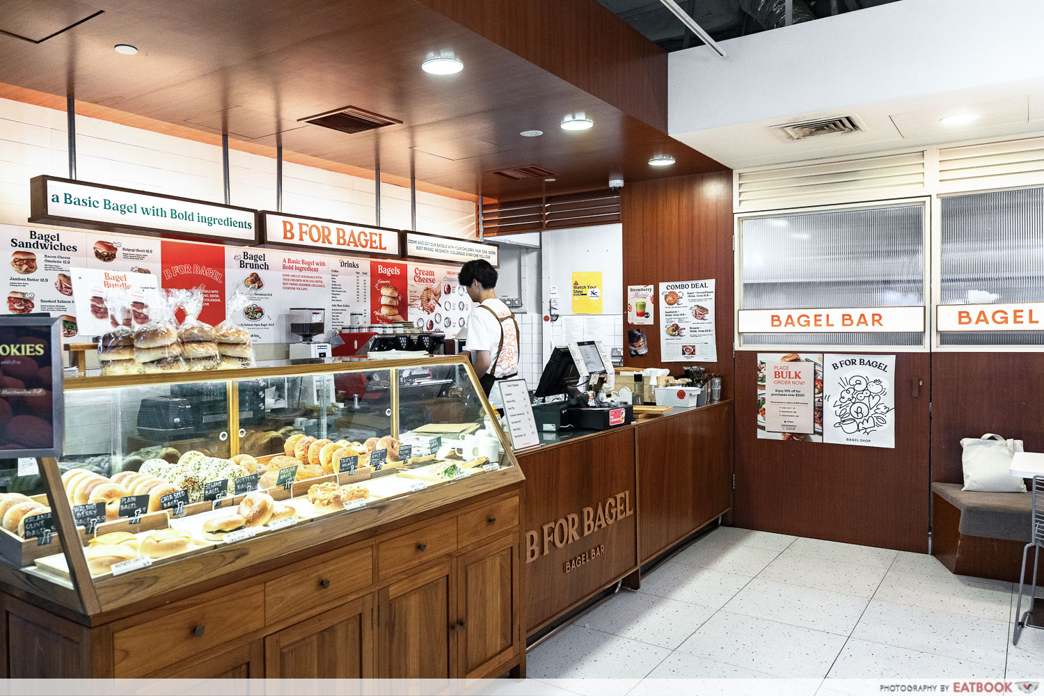 b-for-bagel-storefront