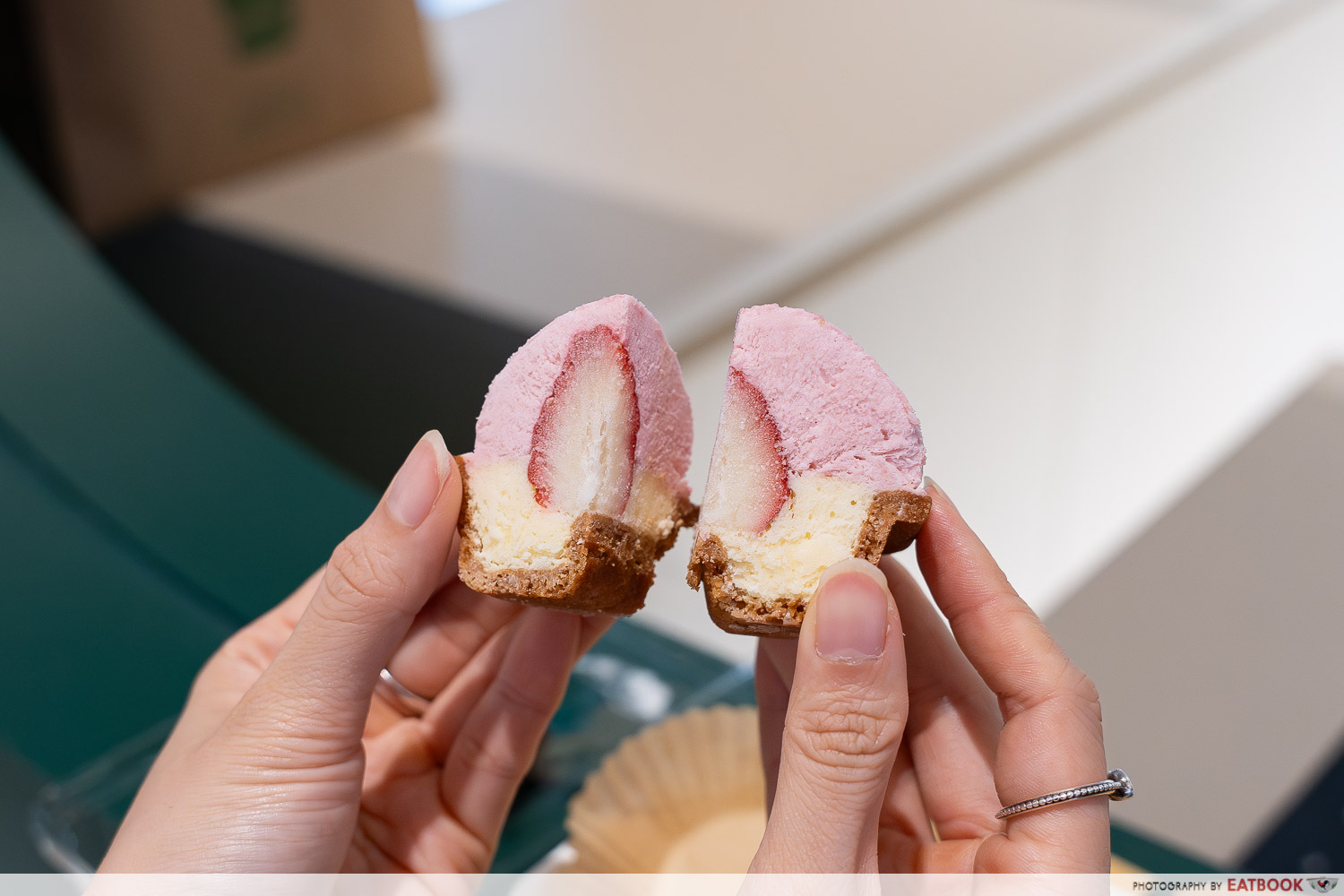 cheese-wonder-strawberry-interaction