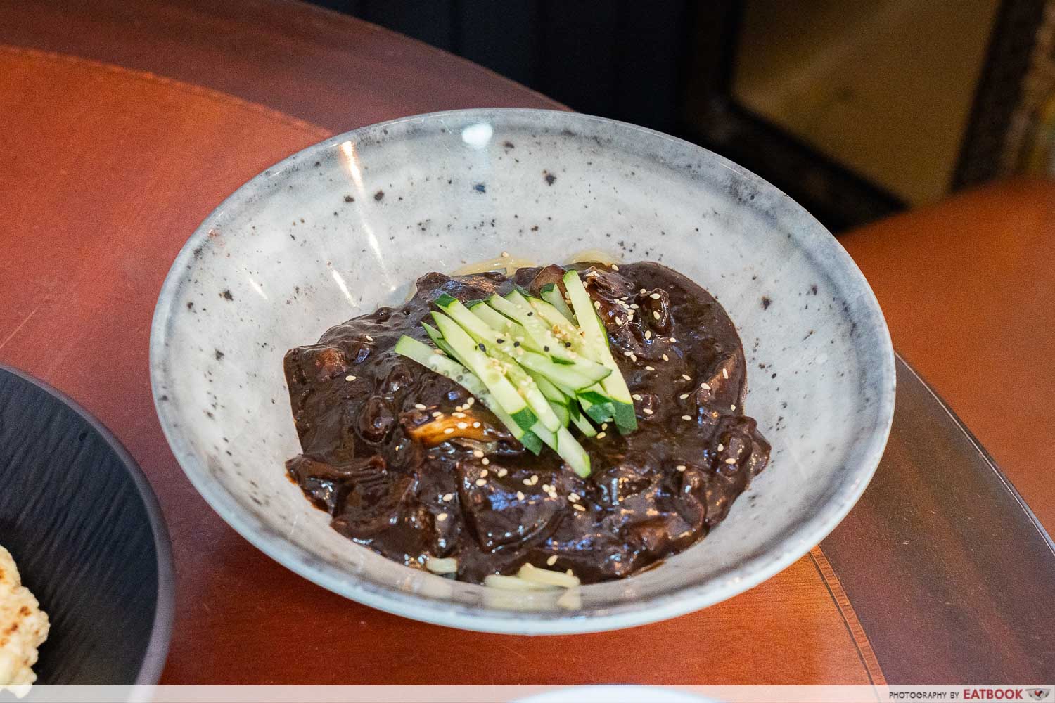 hwang-sil-korean-restaurant-jjajangmyeon-establishment