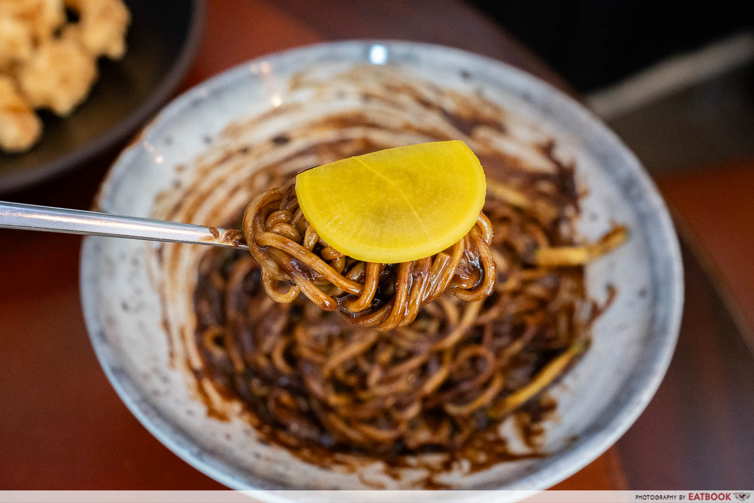 hwang-sil-korean-restaurant-jjajangmyeon-interaction