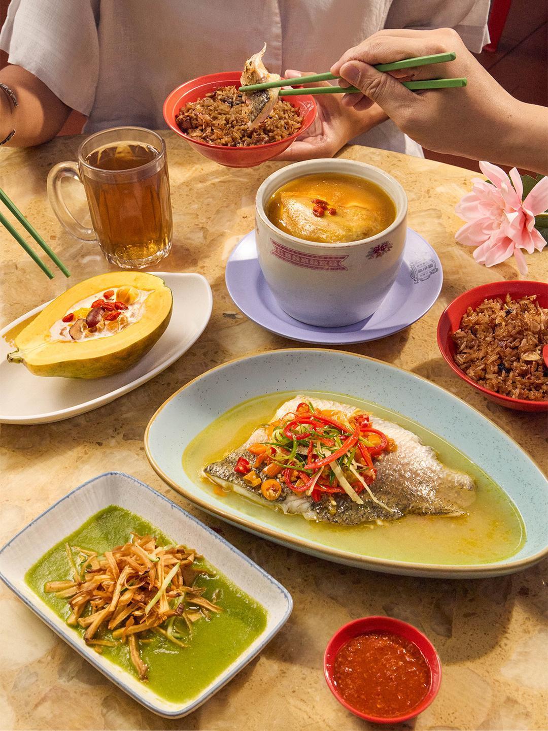 tan-ser-seng-interaction-flatlay