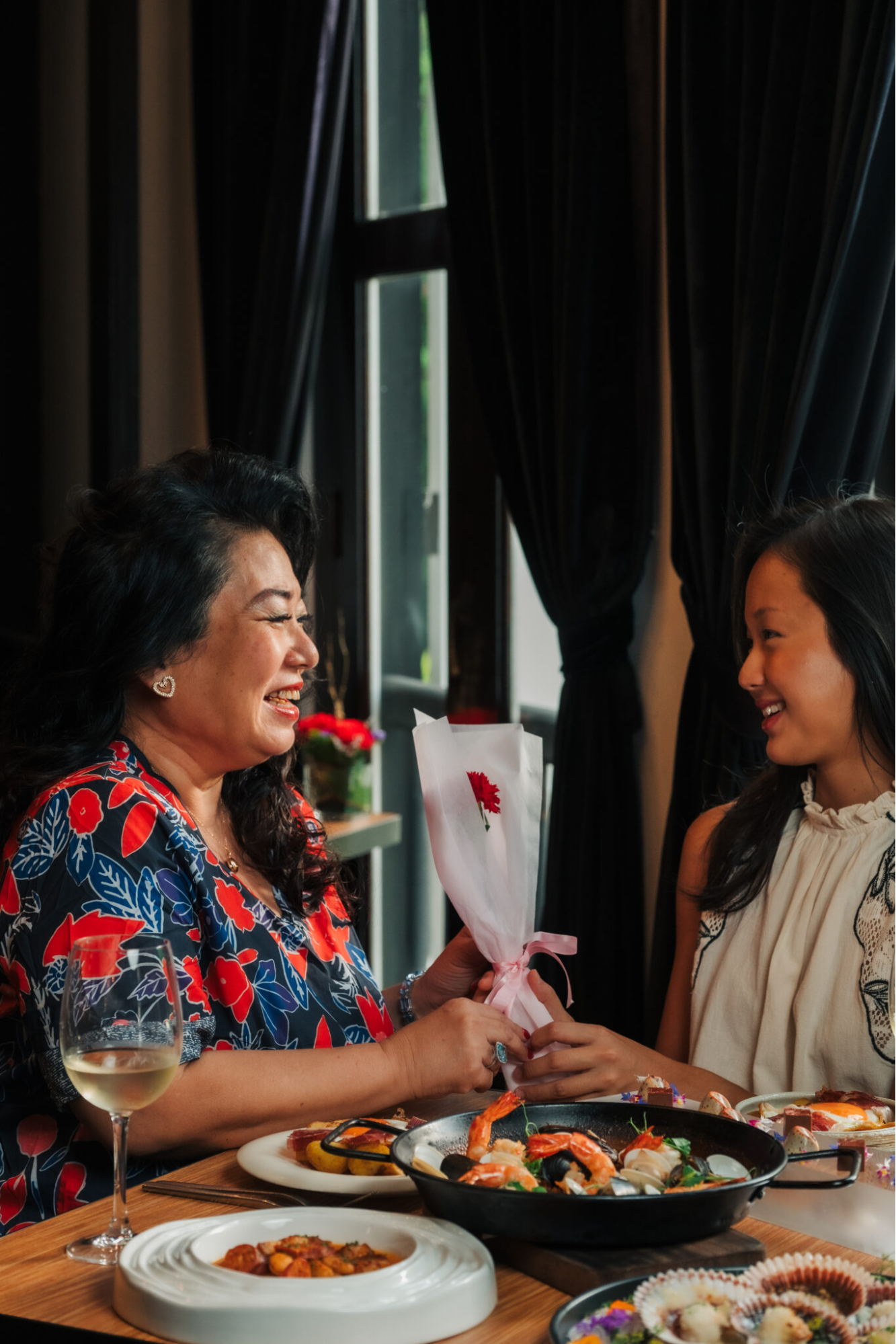 the-alkaff-mansion-flowers-interaction