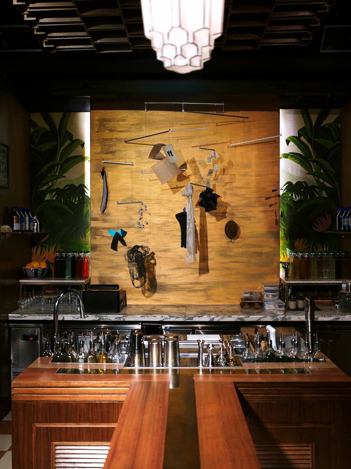 the old man - best bars hong kong