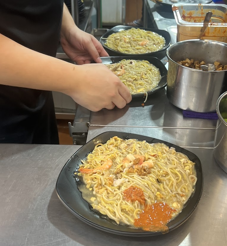 theneighbourwok-serving