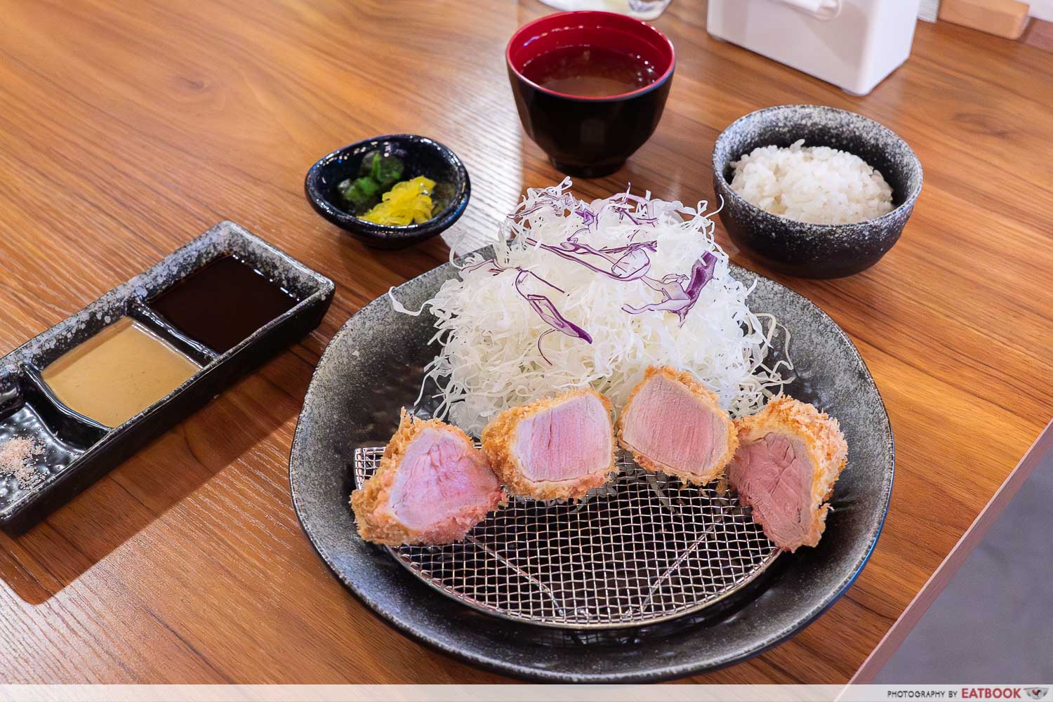 tonkatsu-daiki-hire