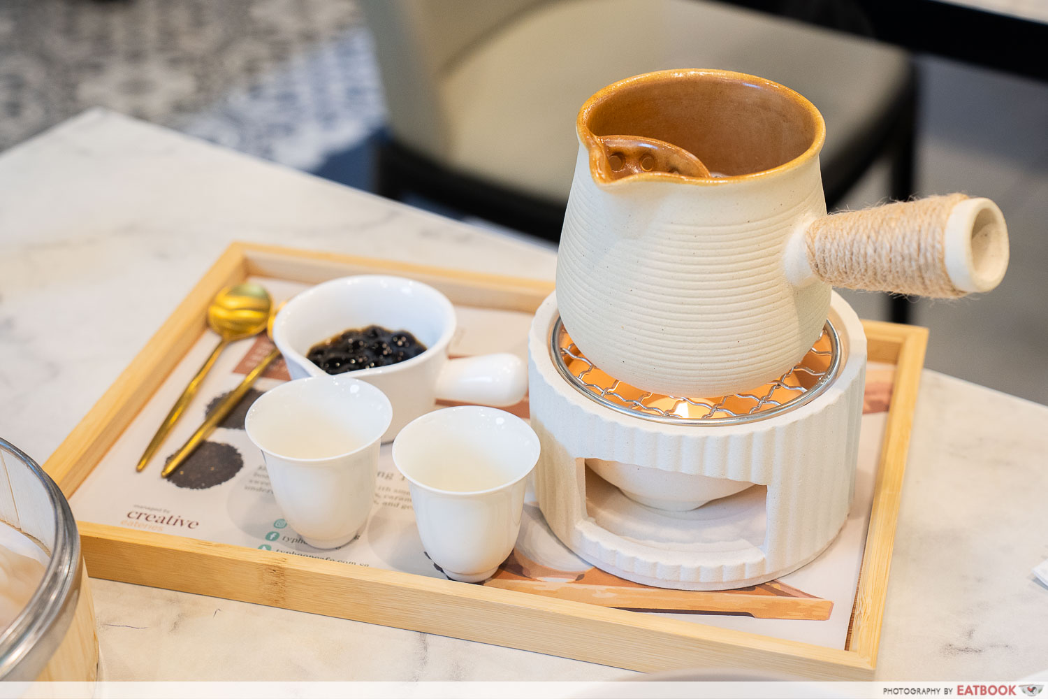 typhoon-cafe-claypot-milk-tea