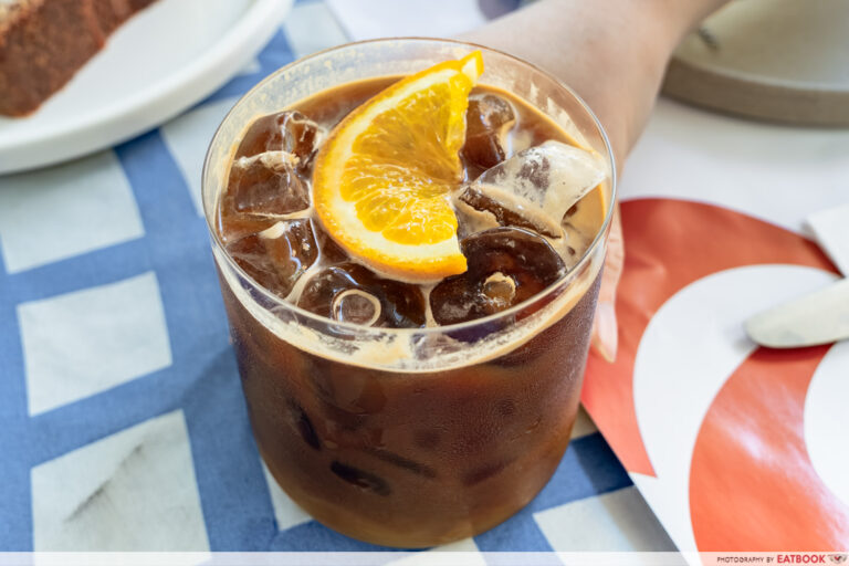 alani-orange-americano-intro-shot