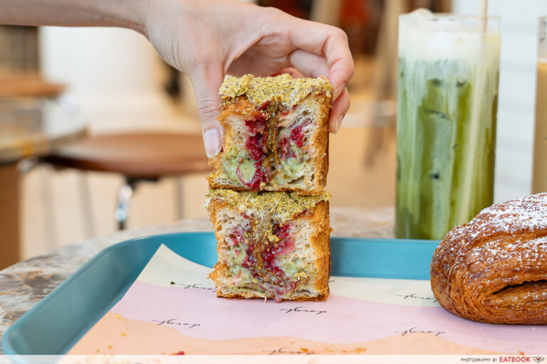 dough pistachio cube croissant