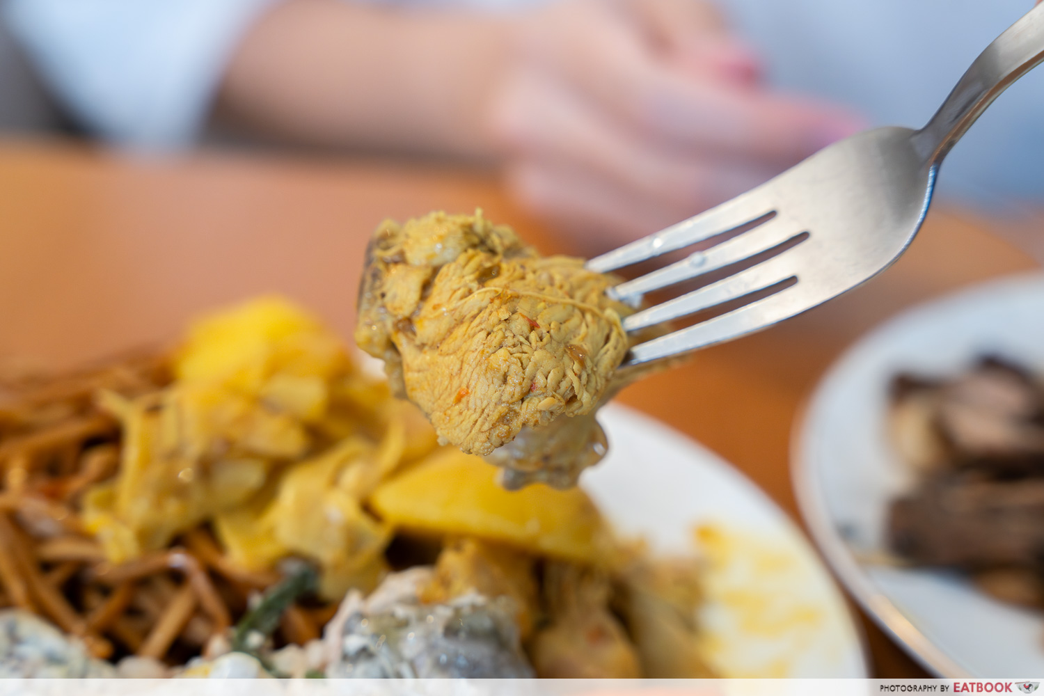 dragons-bite-curry-chicken