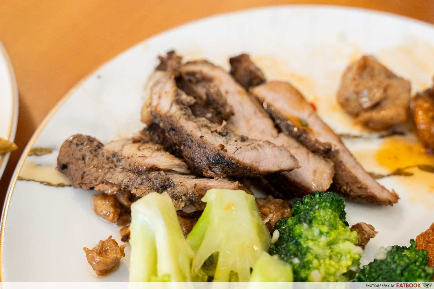 dragons-bite-pork-collar