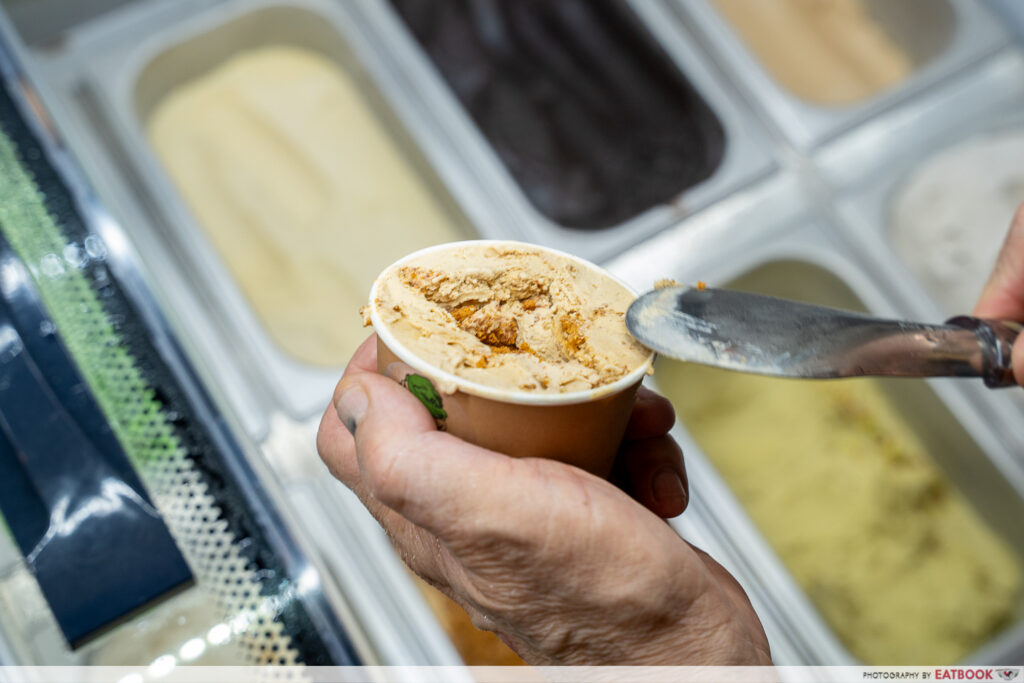 freshio-gelato-pistachio-tiramisu