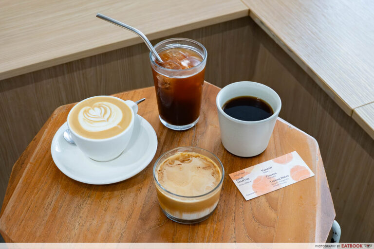 narrative-coffee-stand-flatlay
