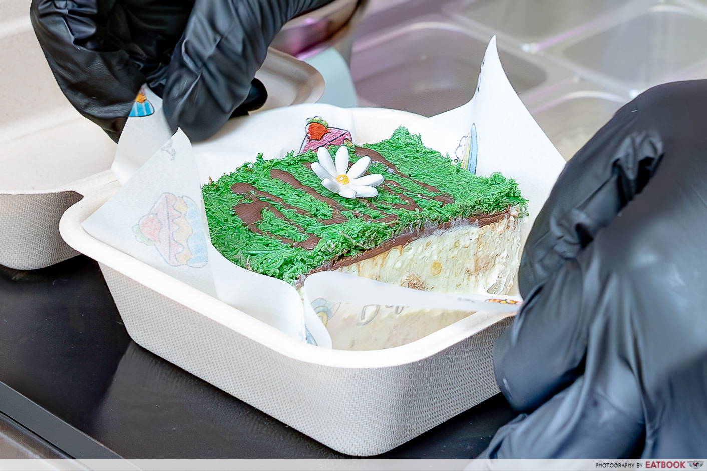sugar mama lah tiramisu pistachio