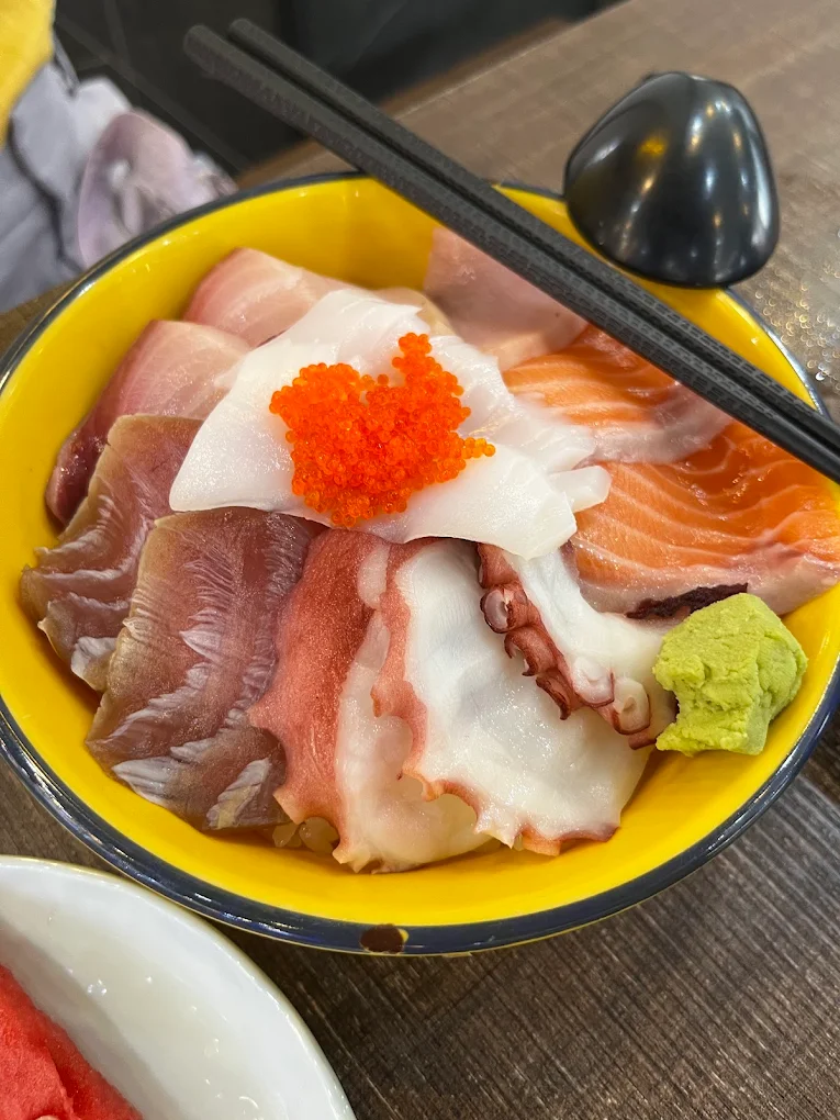 ten-ten-otoko-sashimi-donburi-2
