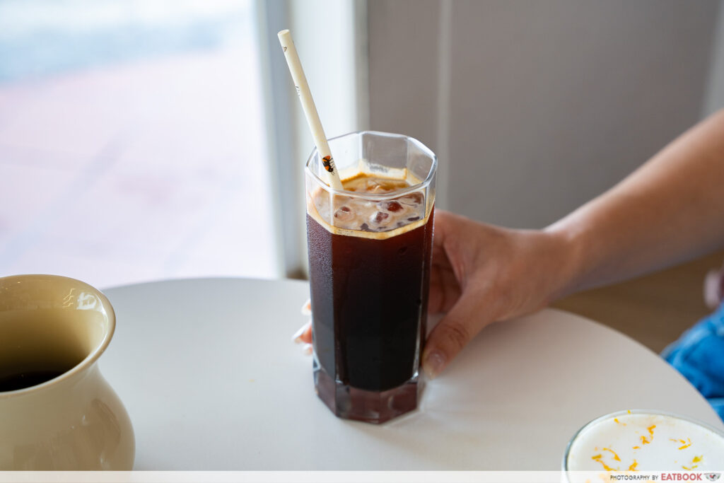 asylum-coffeehouse-iced-black
