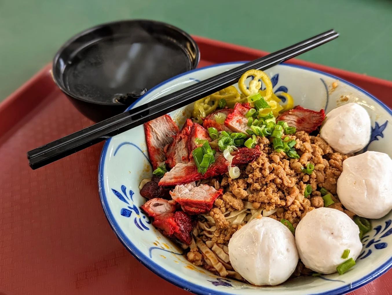 lao-gai-mee-kolo-mee