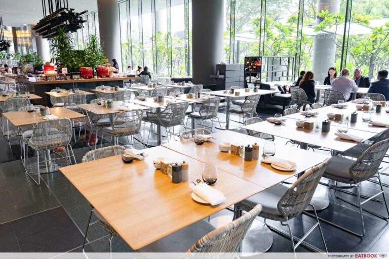 lime-restaurant-ambience
