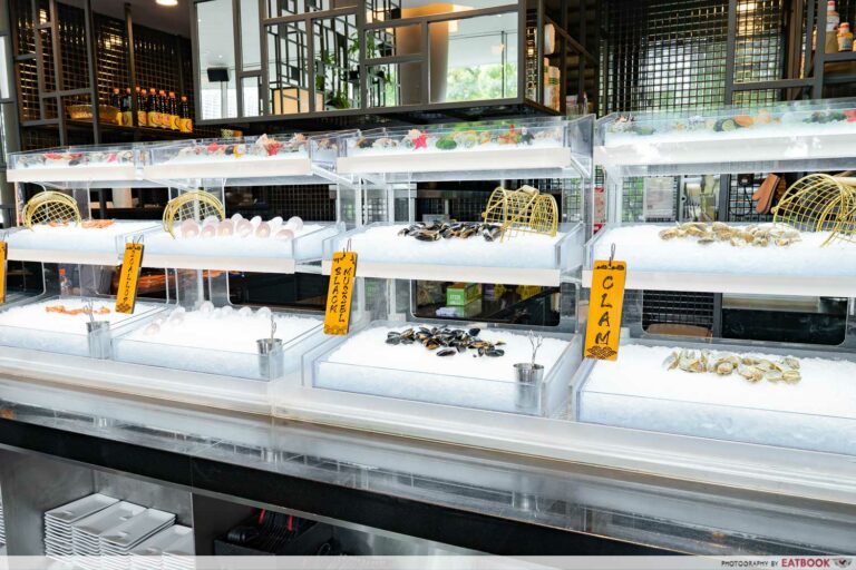 lime-restaurant-seafood-on-ice