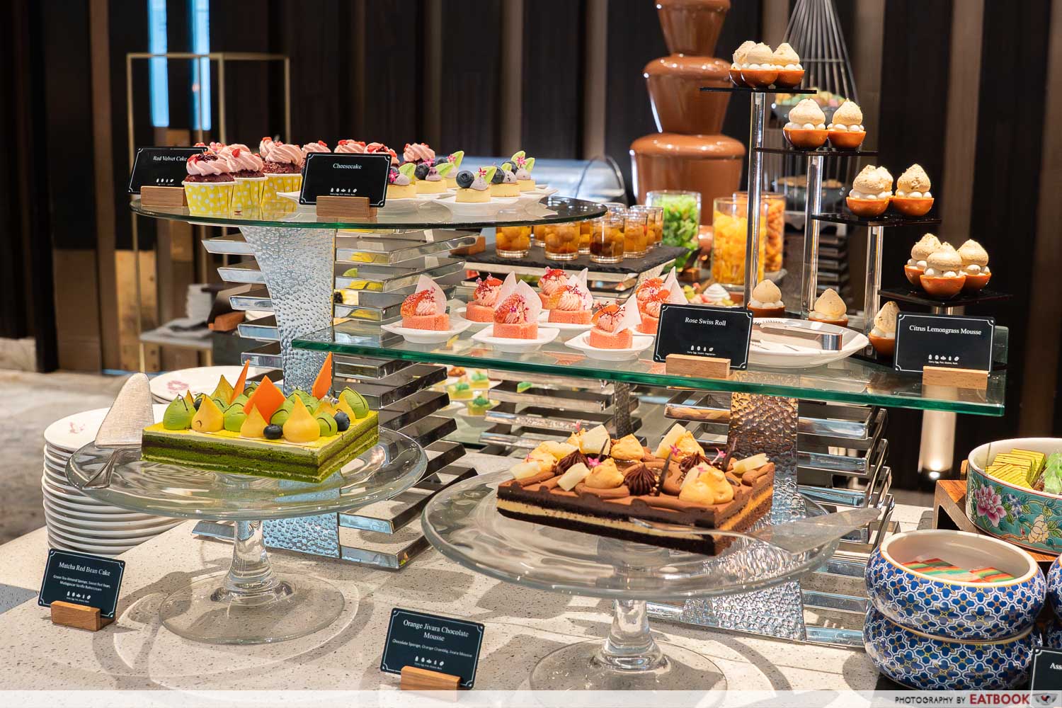 luce-buffet-desserts