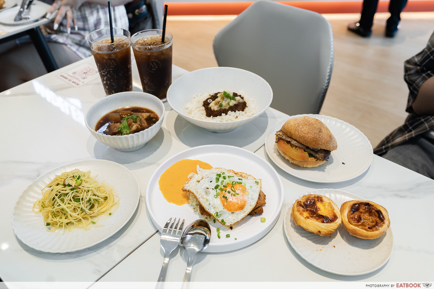 madeline's-original-portuguese-egg-tarts-flatlay