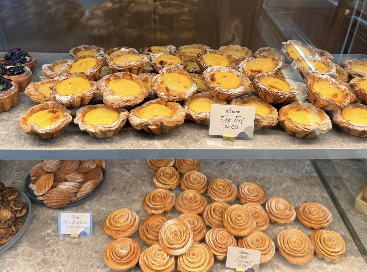 mimmo bakery egg tart display