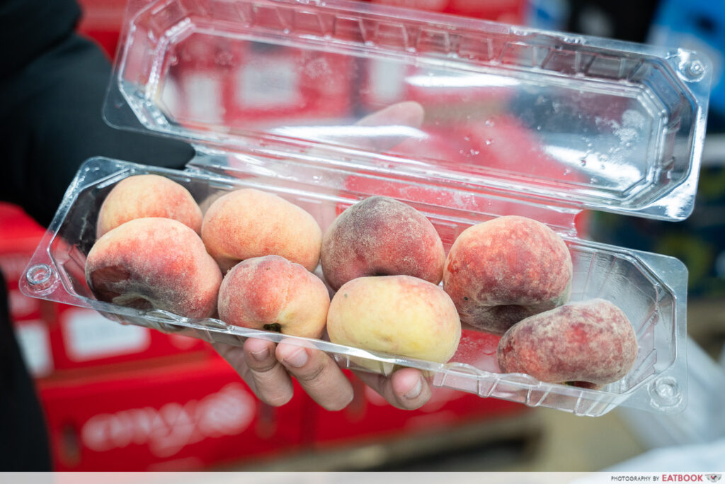 pawfect-fruit-buffet-peaches