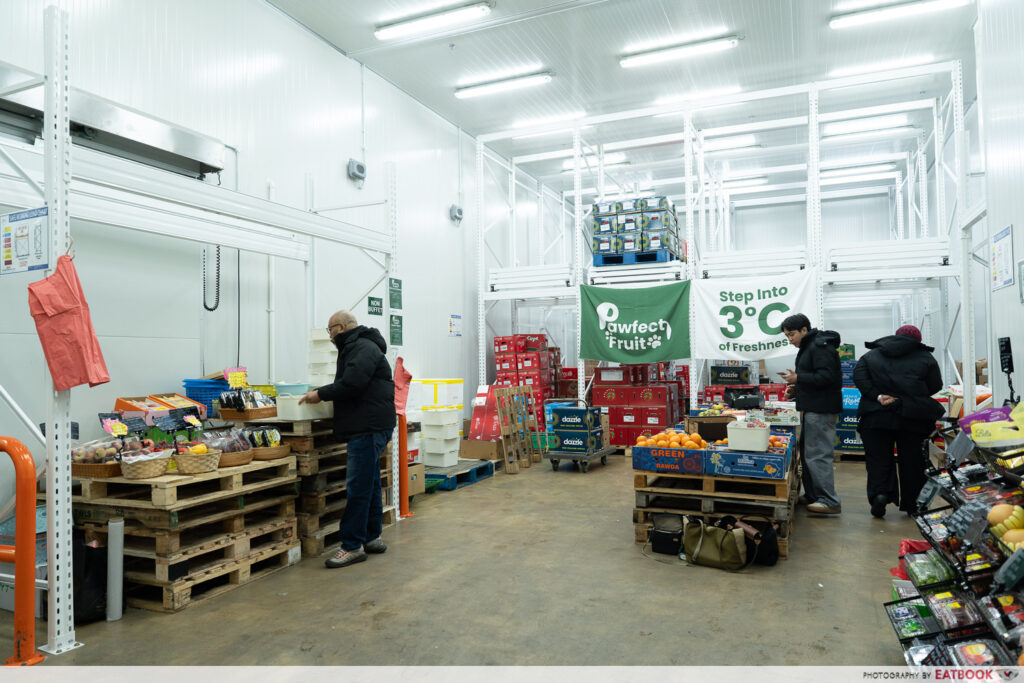 pawfect-fruit-buffet-warehouse