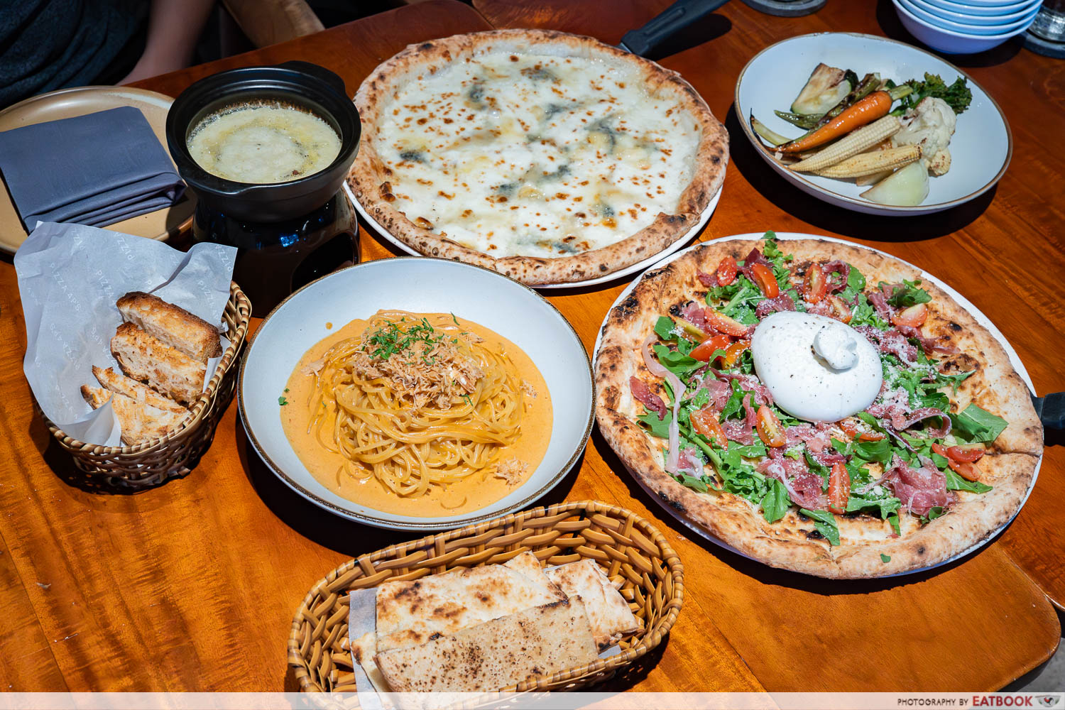 pizza4ps-flatlay