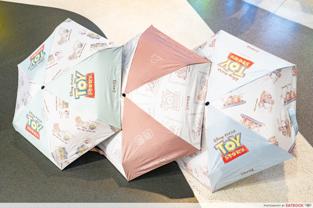 toy-story-liho-merch-umbrellas