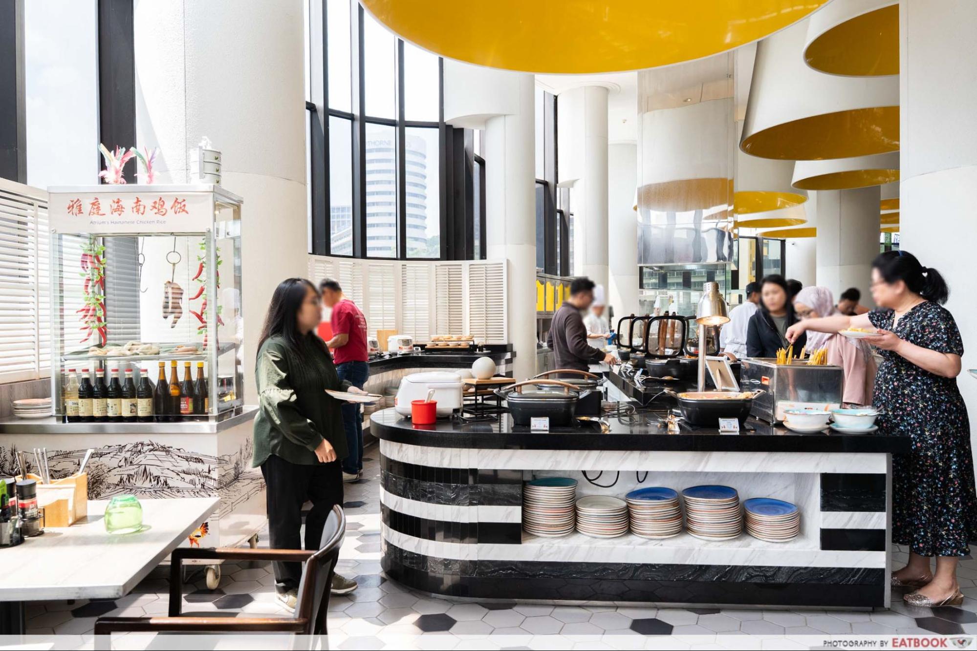 atrium-restaurant-ambience