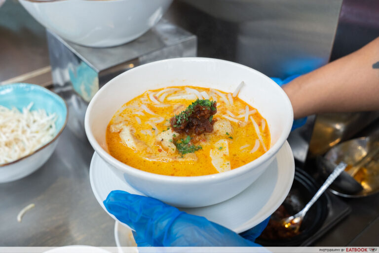 atrium-restaurant-laksa- bowl