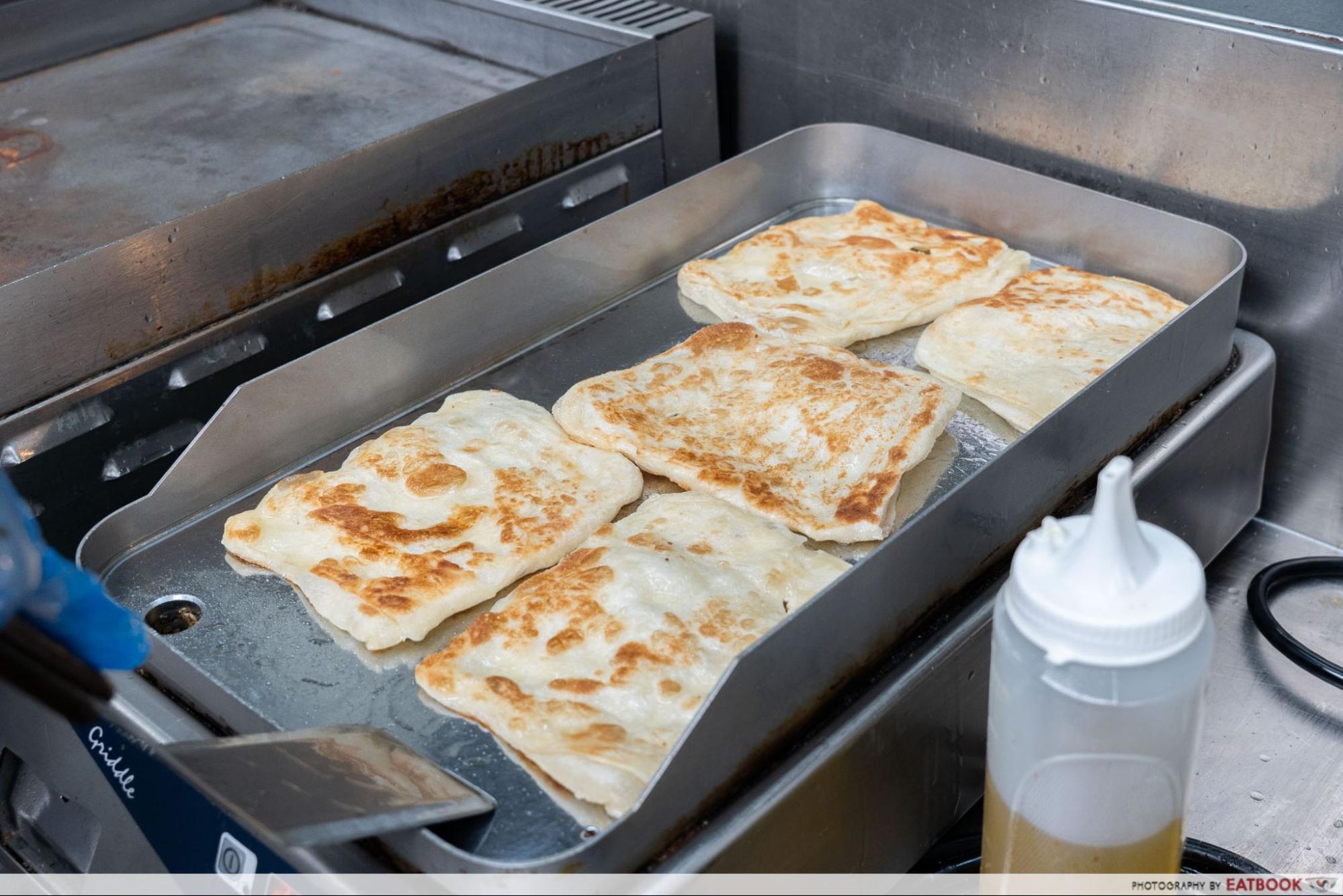atrium-restaurant-prata-live-station