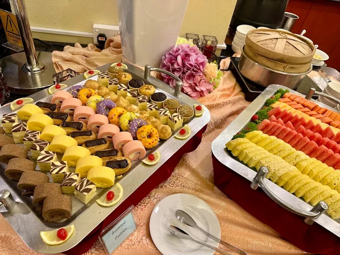 desserts-trishaw-buffet-cecilia
