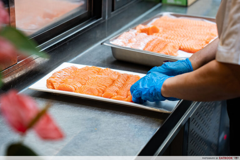 edge-salmon