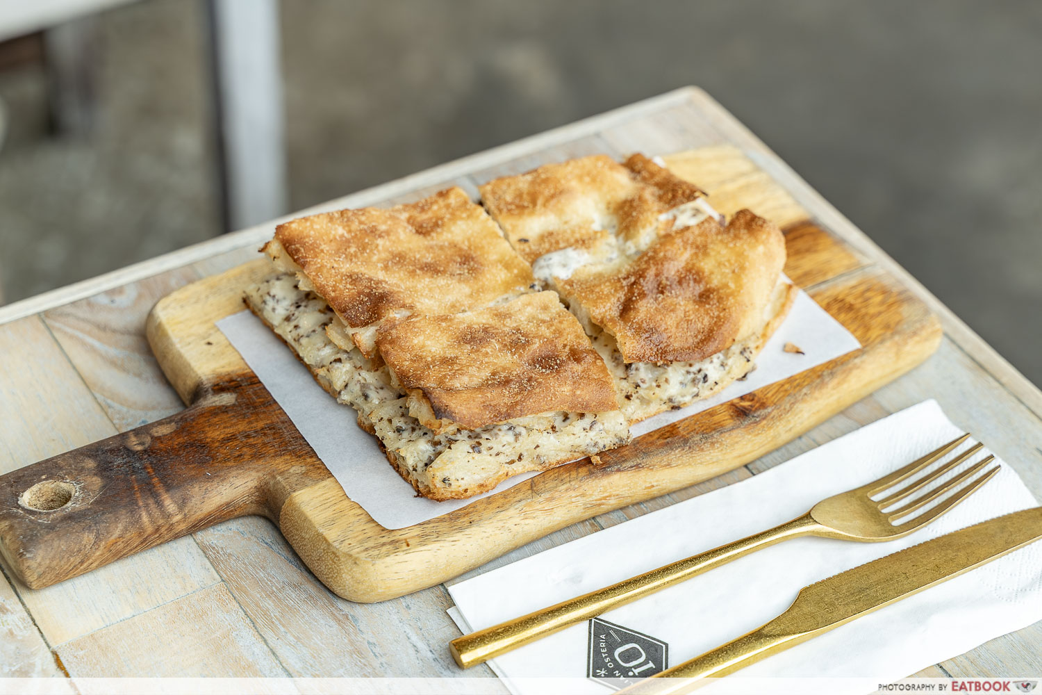io-italian-osteria-flatbread