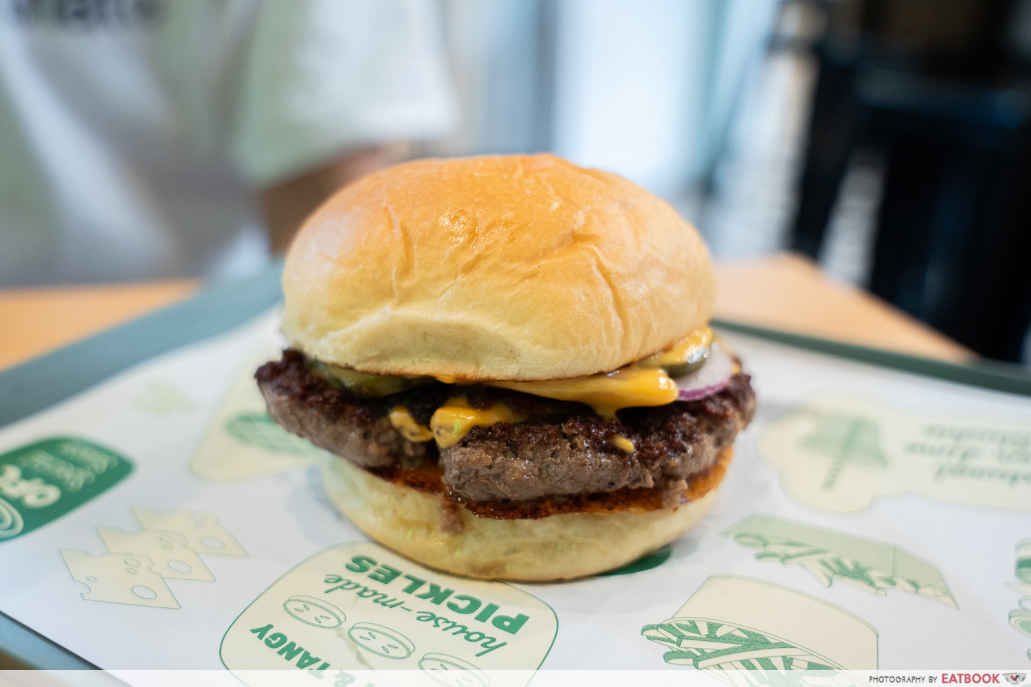 one-fattened-calf-cheeseburger