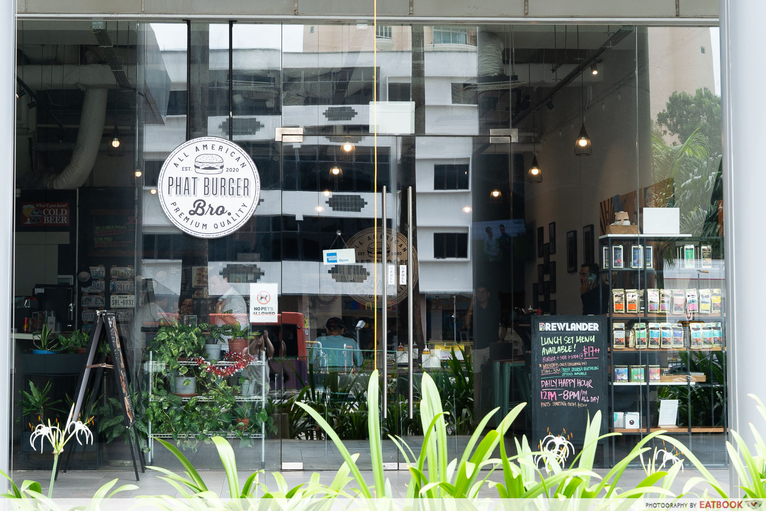 phat-burger-bro-storefront