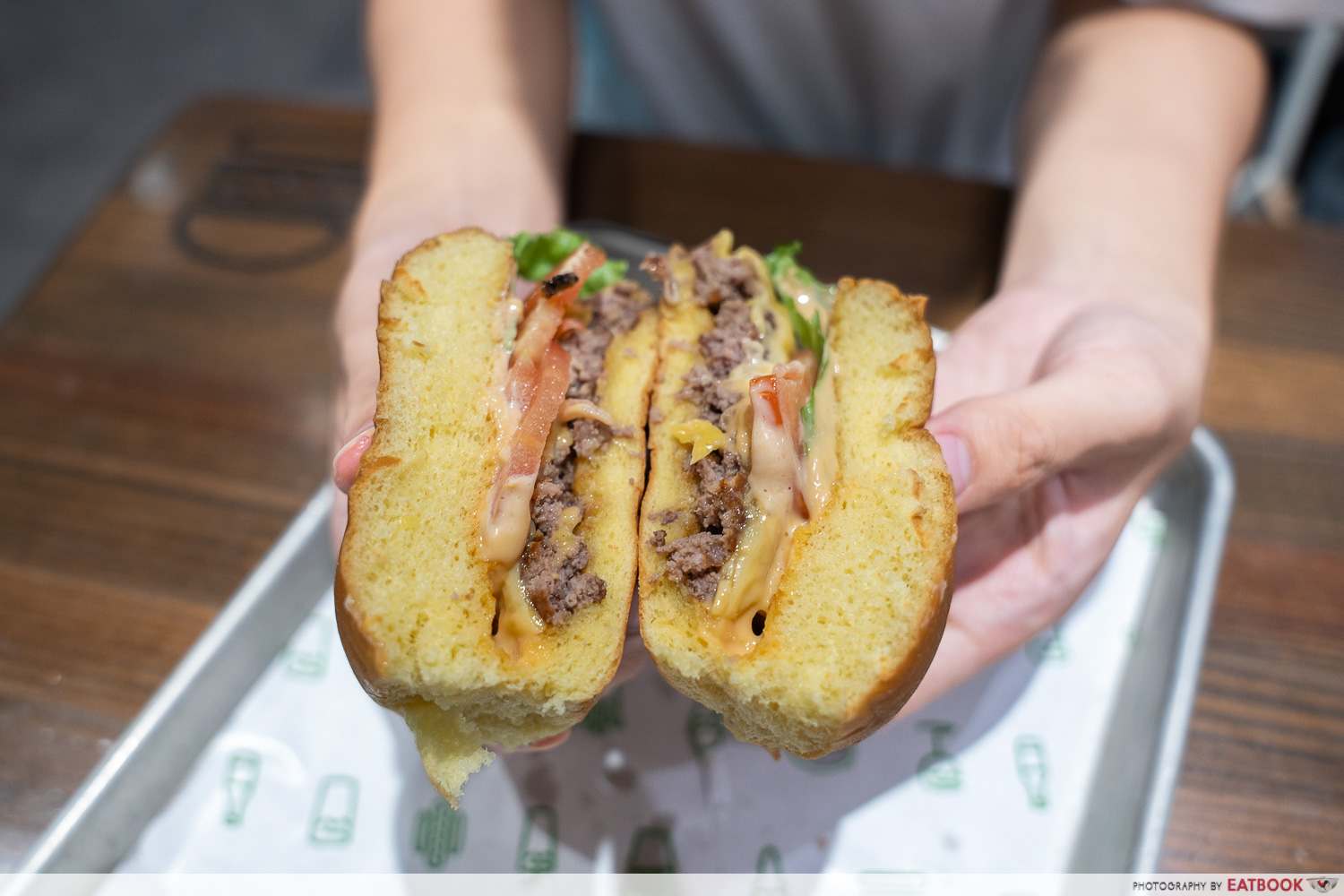 shake-shack-shack-burger-cross-section