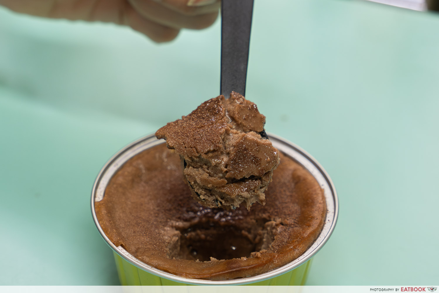 vic's mini lava cheesecake chocolate flavour