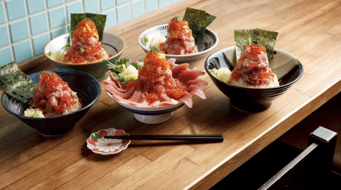 MUKAI kaisendon group shot of food
