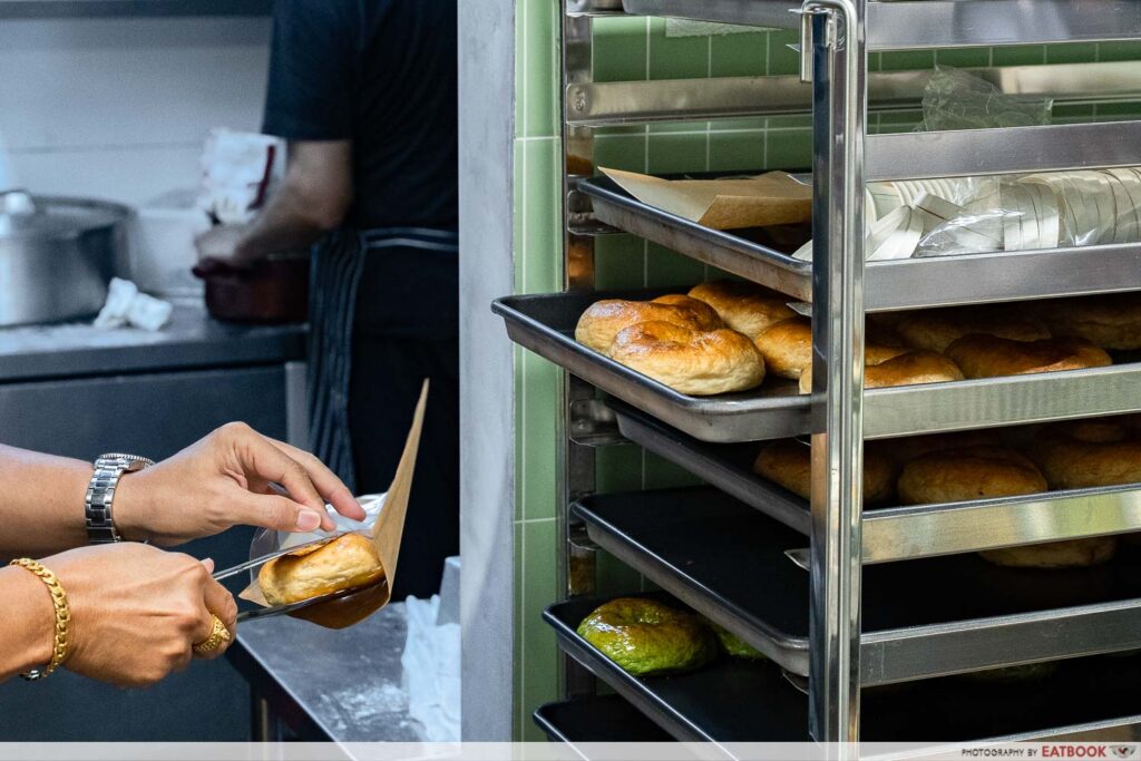 kali-kali-bagels-shelf