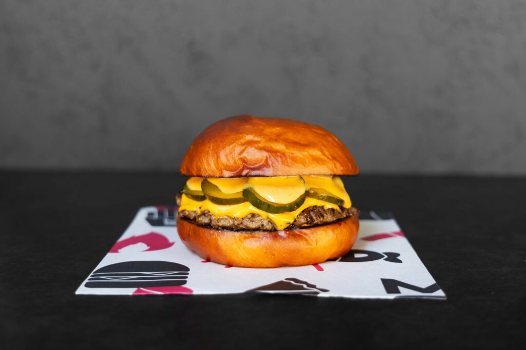 meatsmith-cheeseburger-single (1)