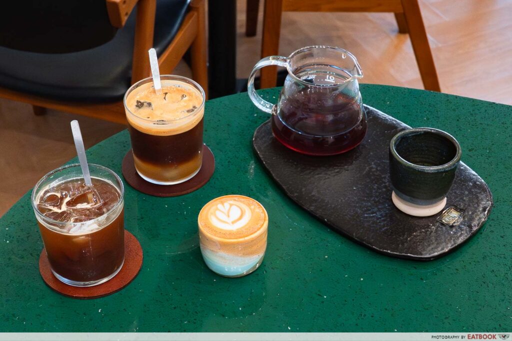 tiong-hoe-coffee-flatlay
