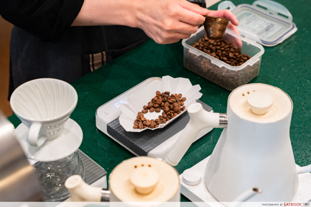 tiong-hoe-coffee-prep