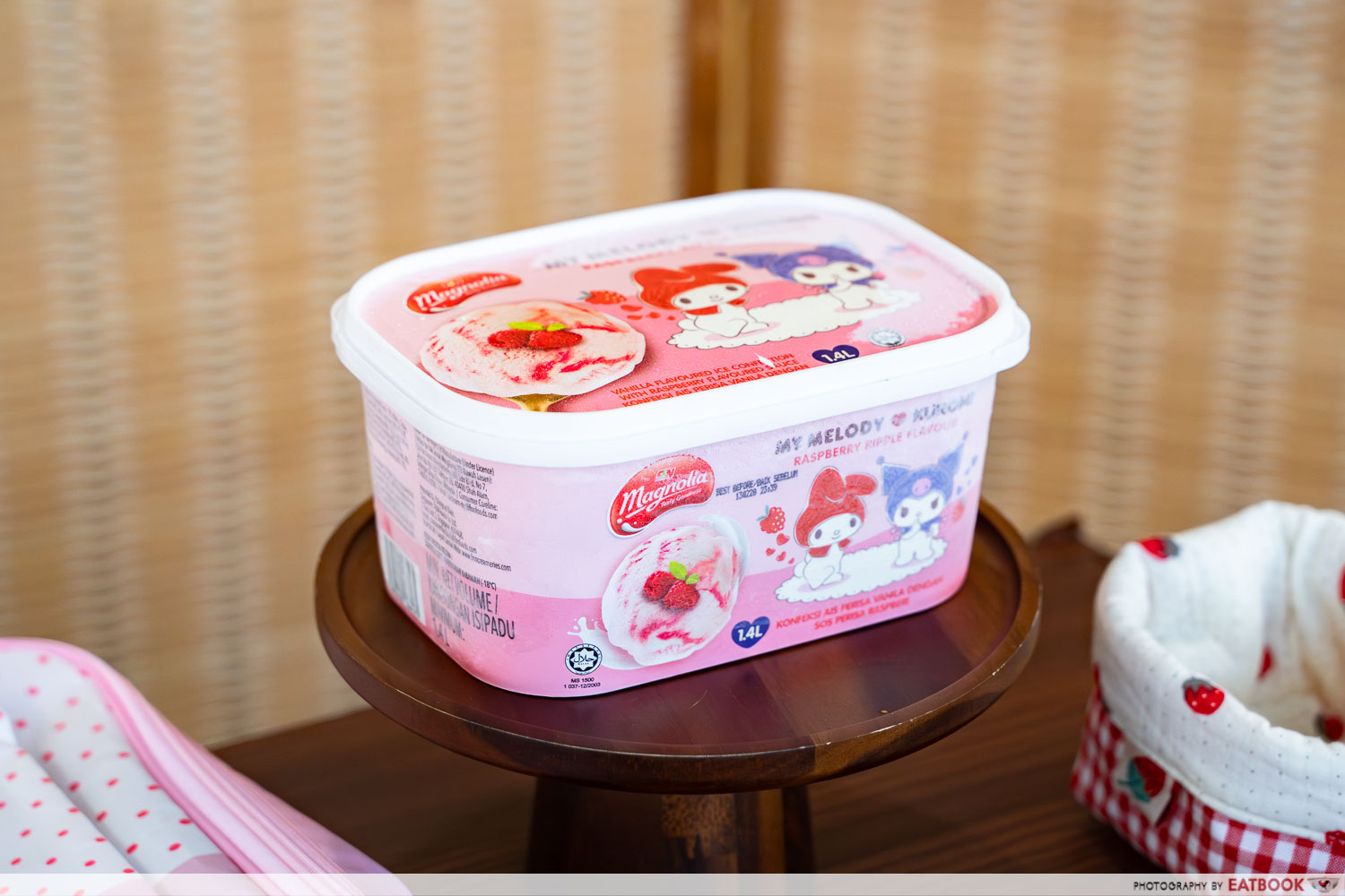 Magnolia Raspberry Ripple Tub My Melody & Kuromi packaging