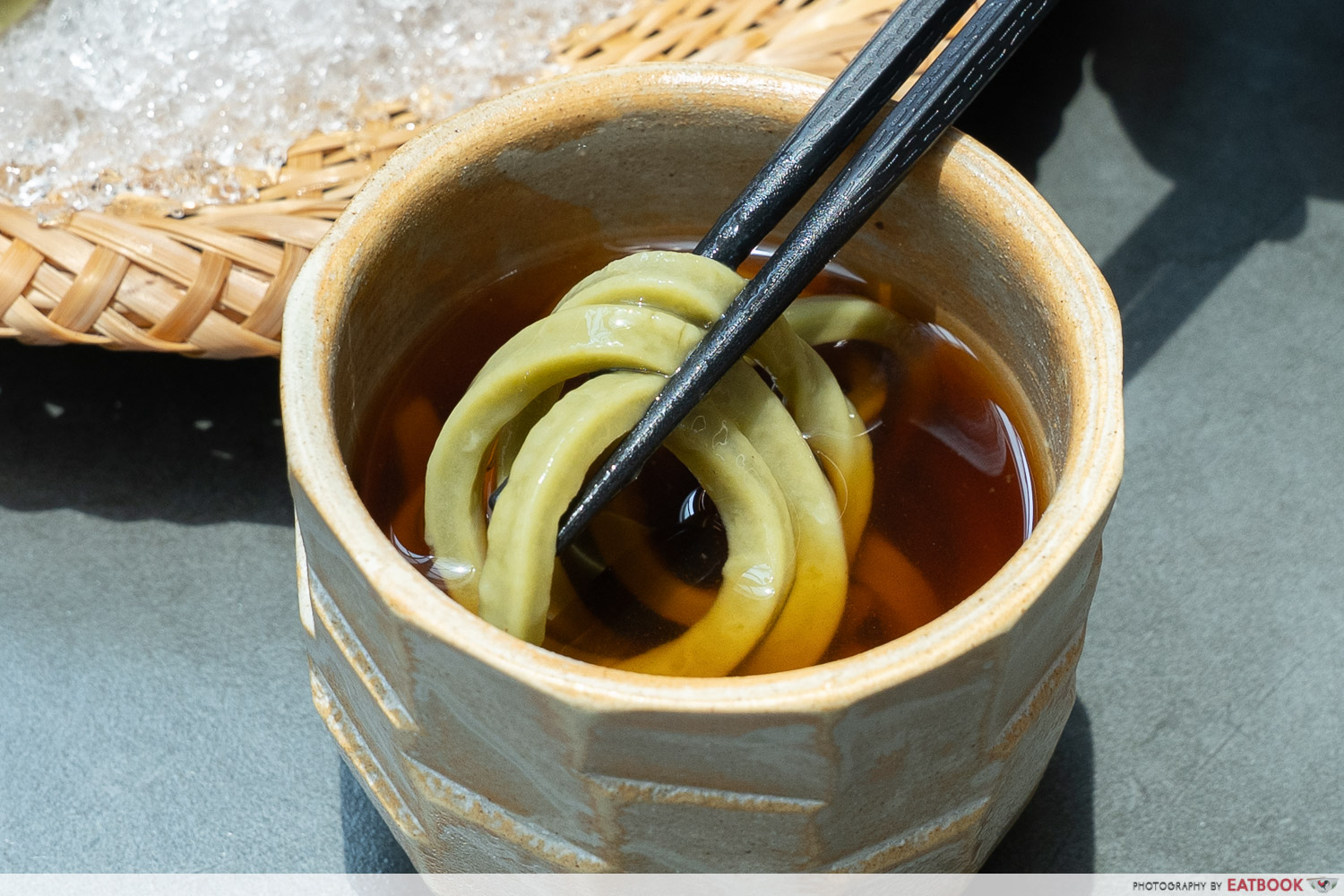 Ojeje-udon in soup-interaction